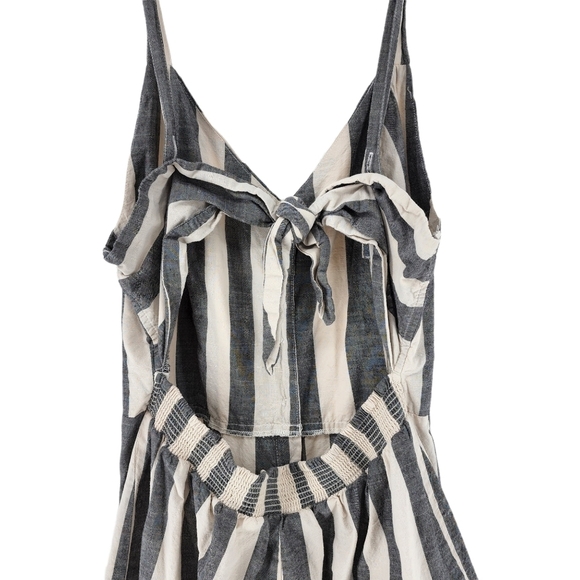 Japna Women's Striped Back-Tie Jumpsuit - L - Picture 6 of 7